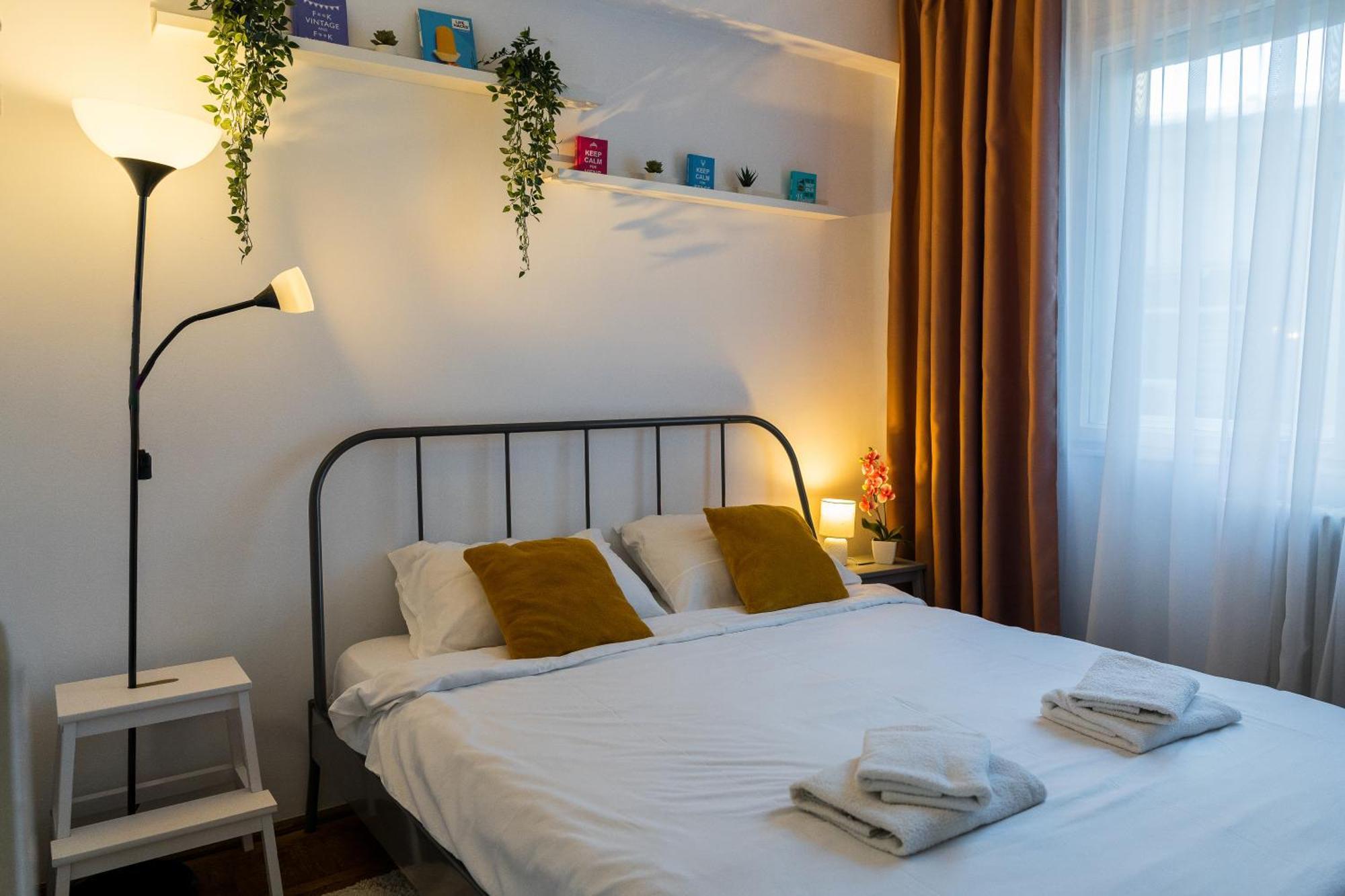 בוקרשט Opia Apartments - Old Town מראה חיצוני תמונה