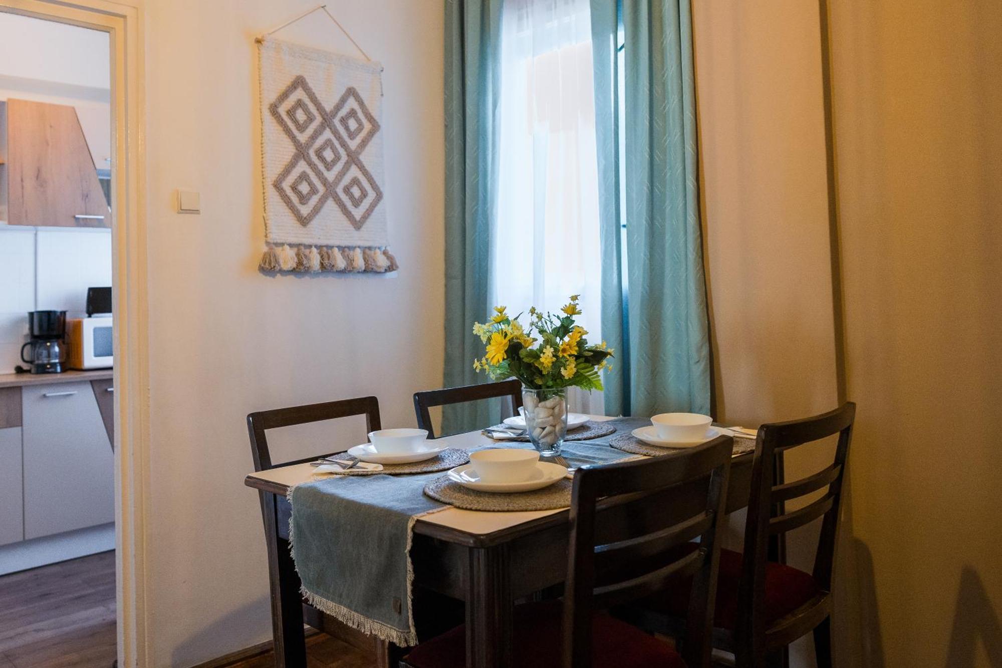 בוקרשט Opia Apartments - Old Town מראה חיצוני תמונה