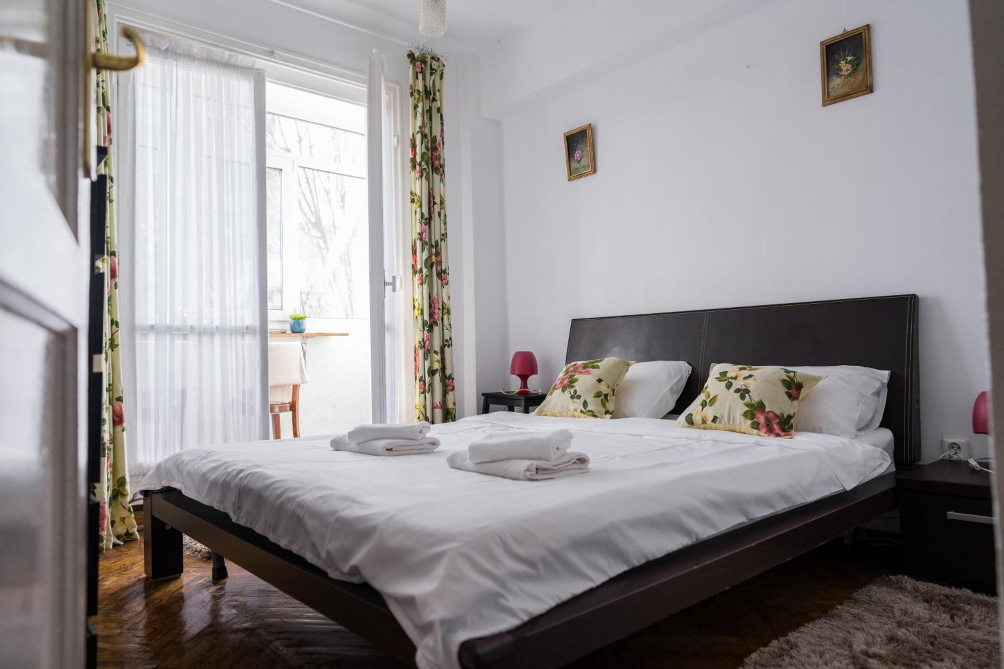 בוקרשט Opia Apartments - Old Town מראה חיצוני תמונה