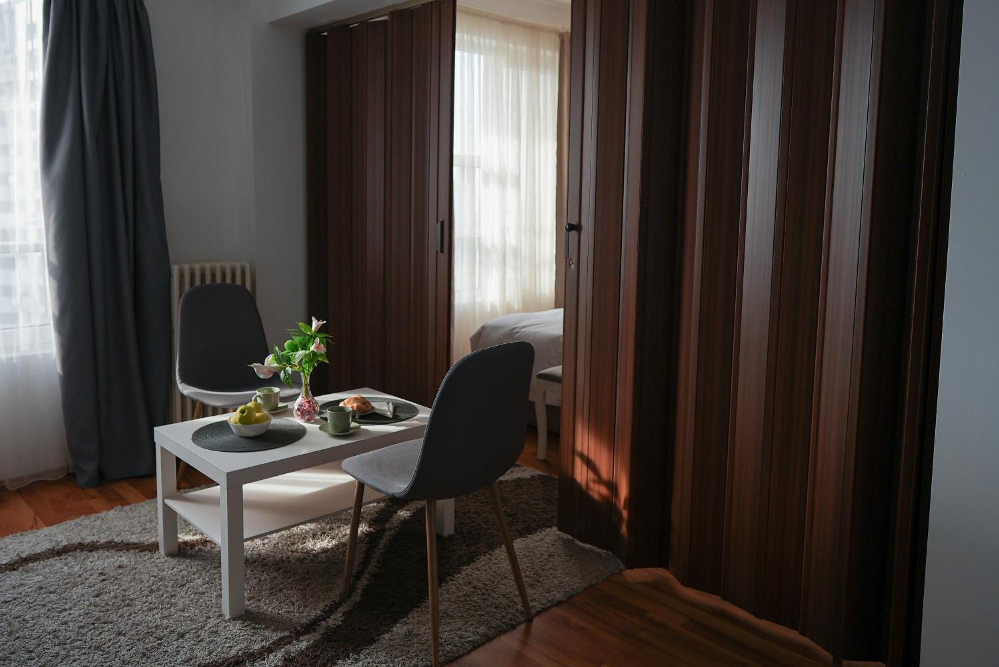 בוקרשט Opia Apartments - Old Town מראה חיצוני תמונה