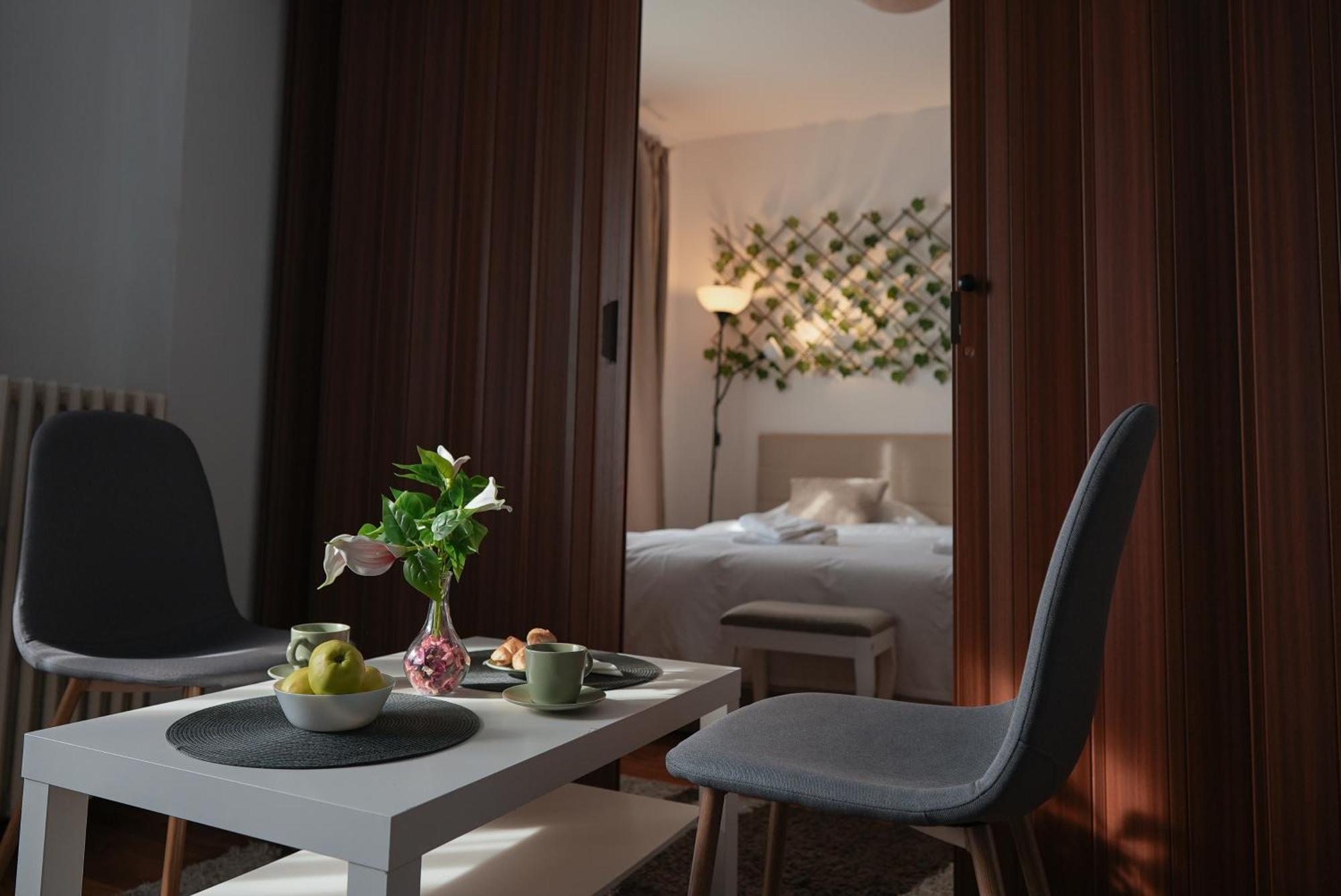 בוקרשט Opia Apartments - Old Town מראה חיצוני תמונה